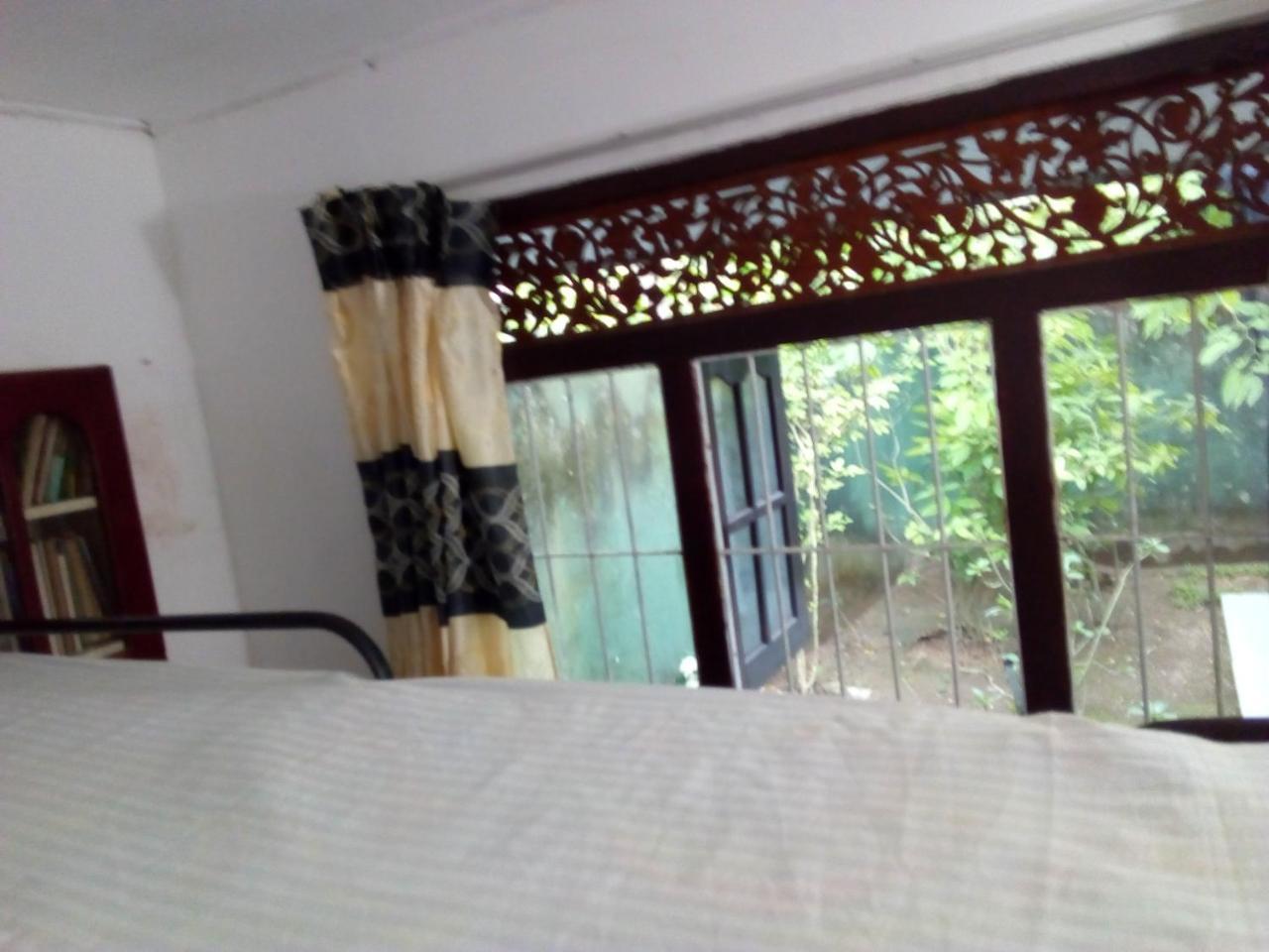 Ceylon Hostel-Galle Unawatuna Luaran gambar
