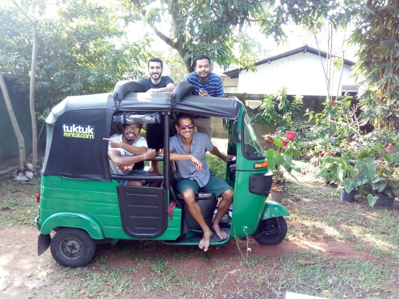 Ceylon Hostel-Galle Unawatuna Luaran gambar